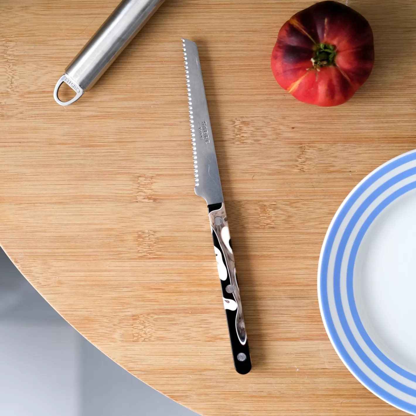 Sabre Paris Tomato Knife>Bistrot Vintage Dune, Black