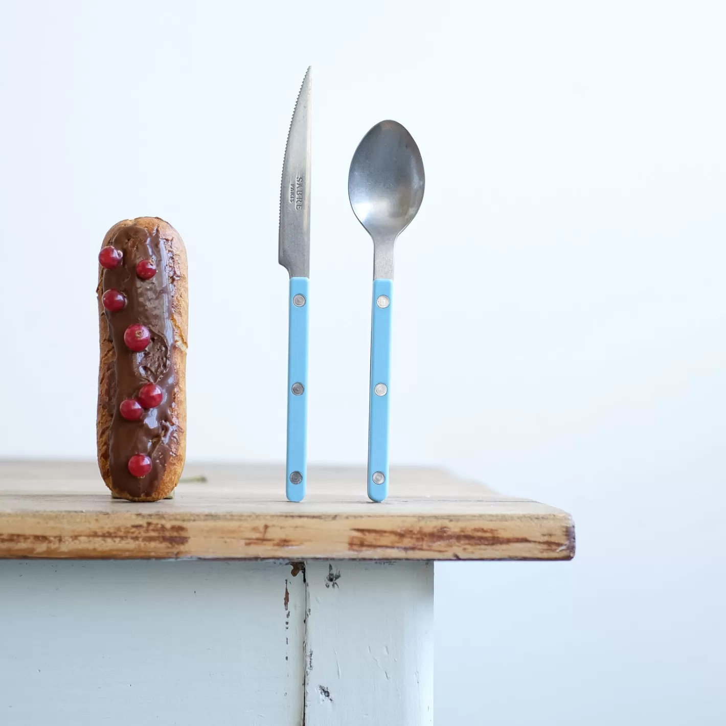 Sabre Paris Dessert Knife>Bistrot Vintage Solid, Pastel blue