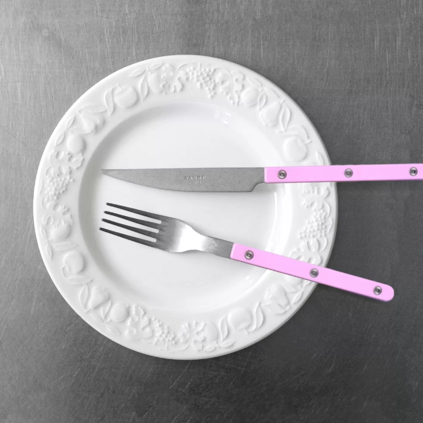 Sabre Paris 24 Pieces Set>Bistrot Vintage Solid, Pink