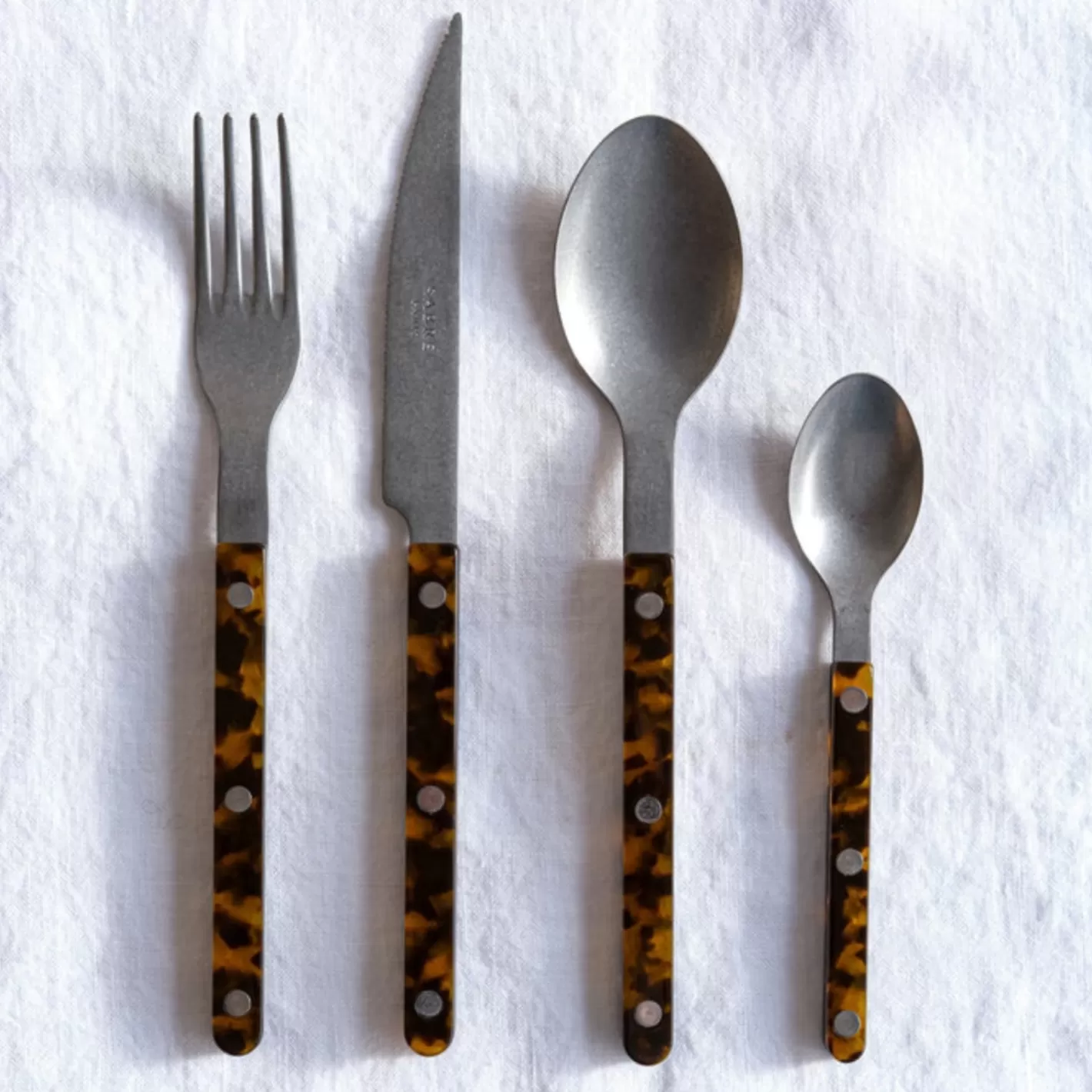 Sabre Paris 24 Pieces Set>Bistrot Vintage Tortoise, Faux Tortoise